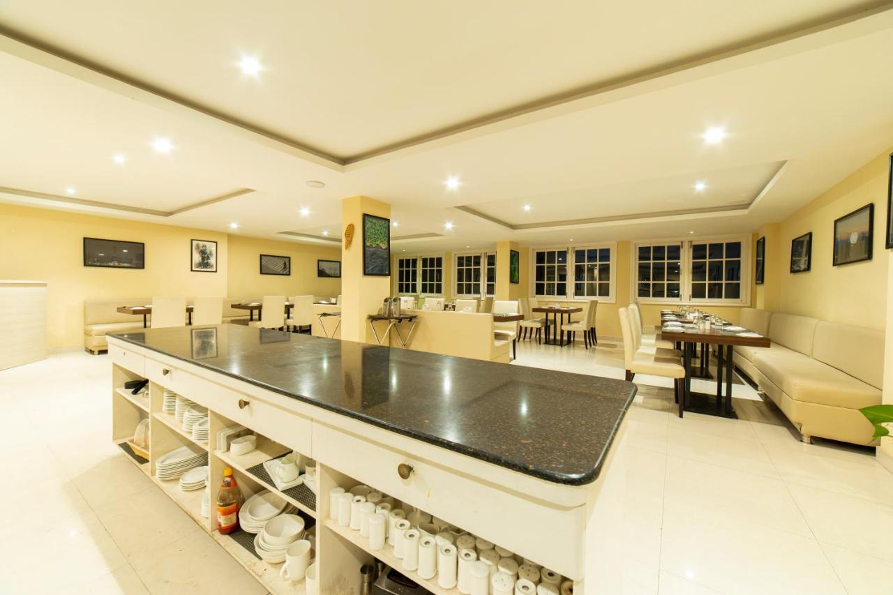 Cygnett Inn La Maison 甘托克 外观 照片
